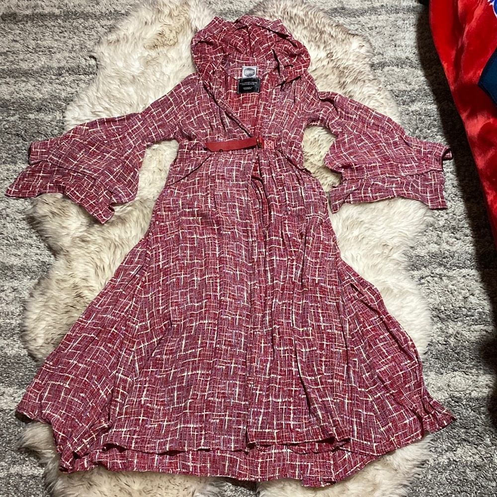 Labyrinth Miss Velvet Cream Neo-Couture Victorian Goth Ren Fair Larp Robe Coat